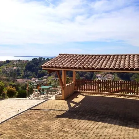 Lejlighed Avec Vue Sur La Piscine Partagee Et Jardin Clos A Sur A 5 Km De La